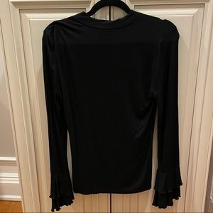 VENUS Black Top 🖤